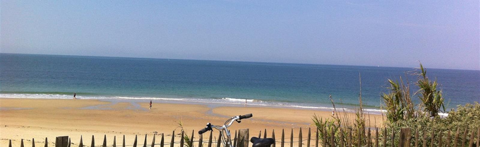 La plage à vélo près de Laguna Lodge Résidence - Charente-Maritime