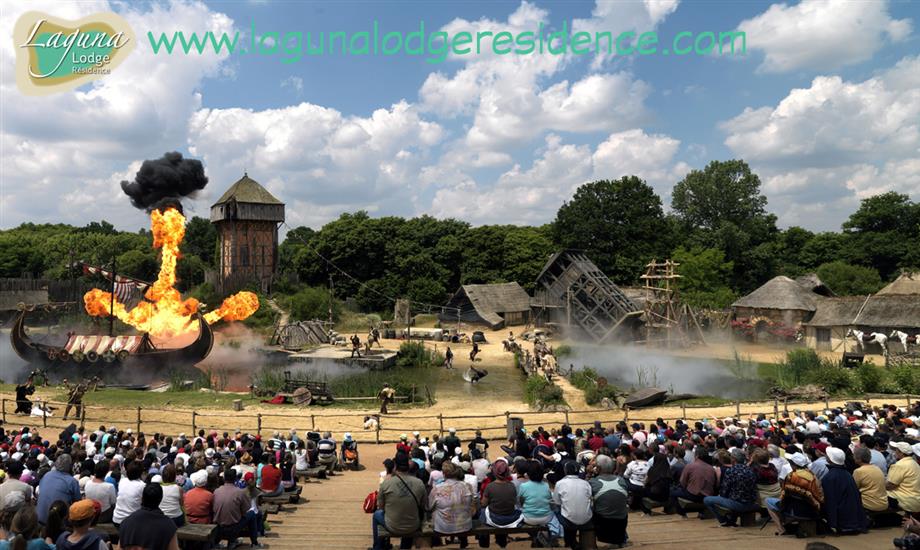 Spectacle Vikings Puy du Fou en Vendée proche de Laguna Lodge Résidence sur la Côte Atlantique en France