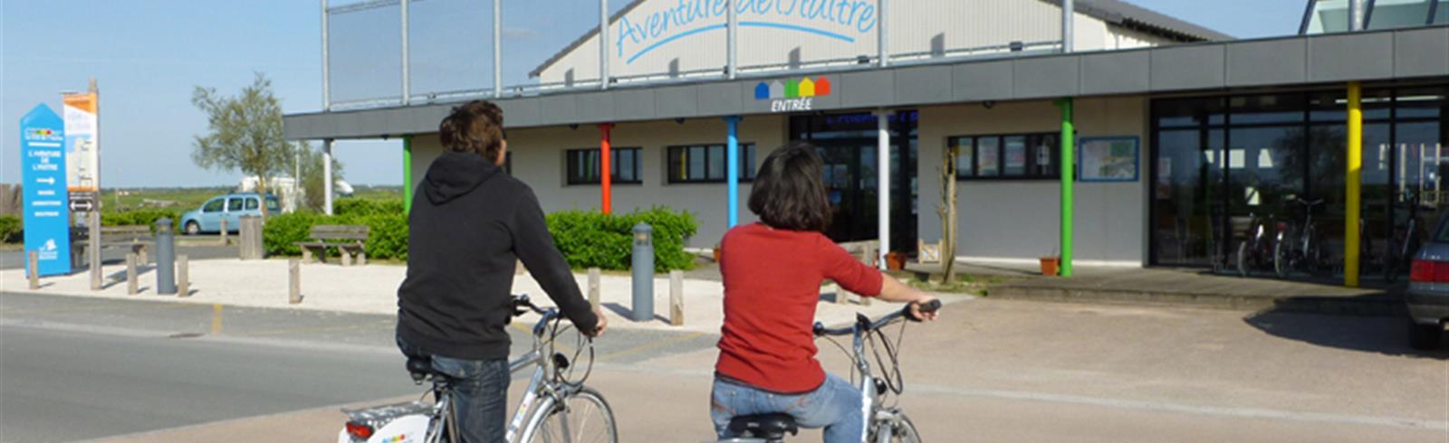 Entrée Cité de l'Huître à Marennes proche de Laguna Lodge Résidence sur la Côte Atlantique en Charente-Maritime (17)