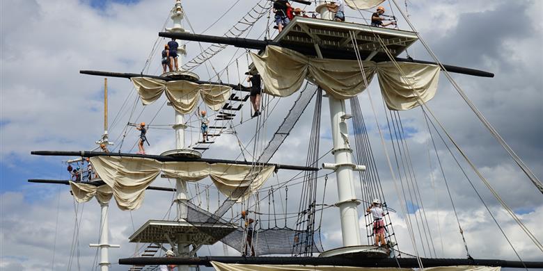 Accro Mats Arsenal des Mers à Rochefort proche de Laguna Lodge Résidence en Charente-Maritime sur la Côte Atlantique 